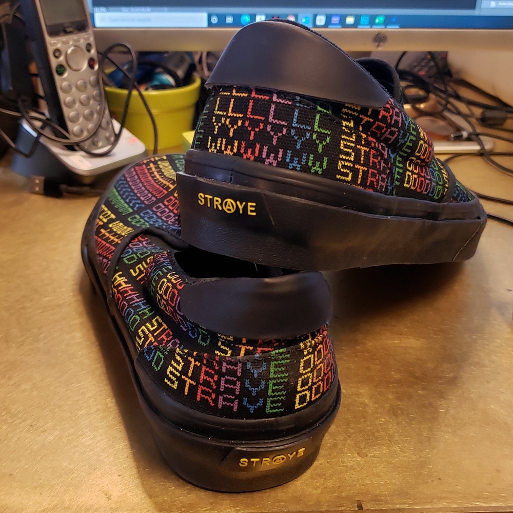 Straye slip ons NEVER WORN! - Picture 4 of 6
